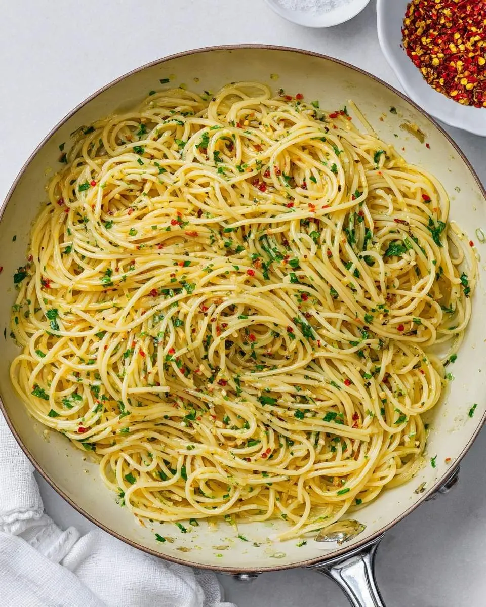 spaghetti aglio e olio recipe